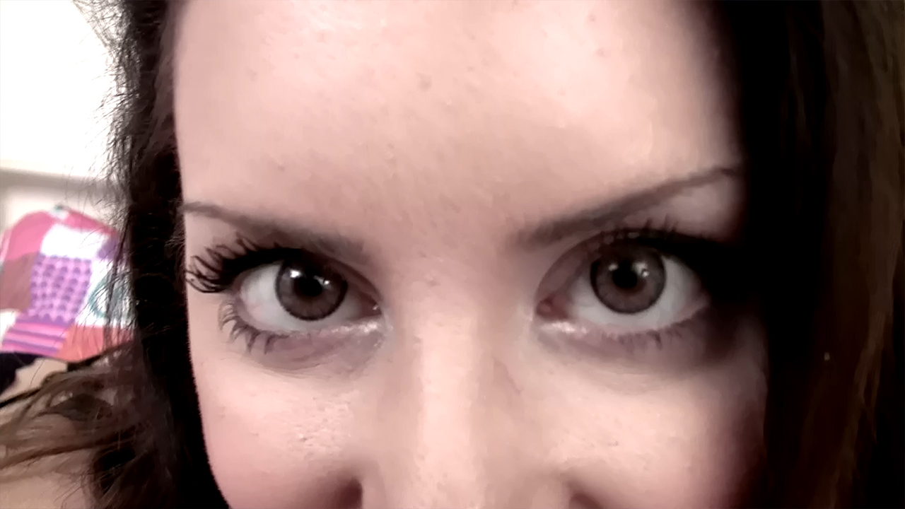 He cannot hold it! these eyes make him cum in just 2 minutes